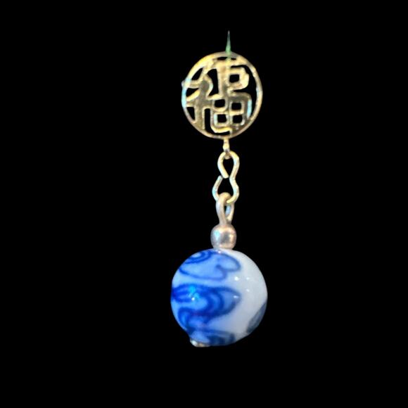 Chinoiserie Porcelain Drop Post Earrings Gold Chinese Symbol Blue & White - Picture 5 of 6
